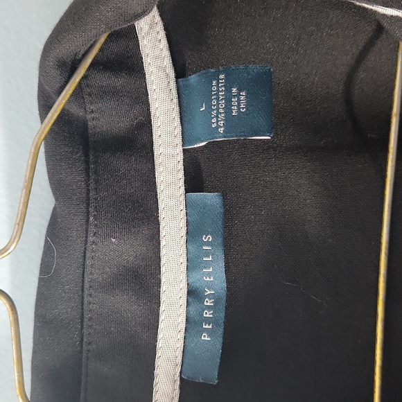 Perry Ellis black short sleeved polo - Picture 2 of 3